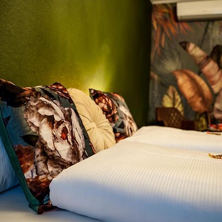 Hotel Residenz Luxury Apartments Метцинген Экстерьер фото