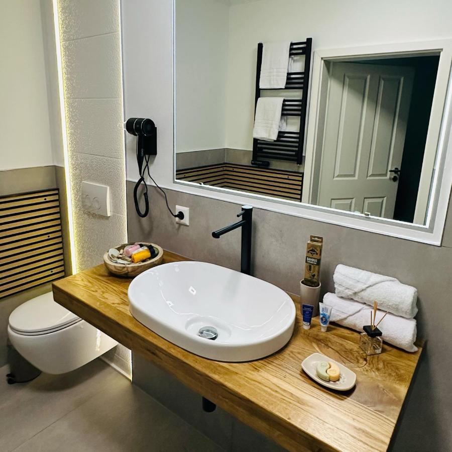Hotel Residenz Luxury Apartments Метцинген Экстерьер фото