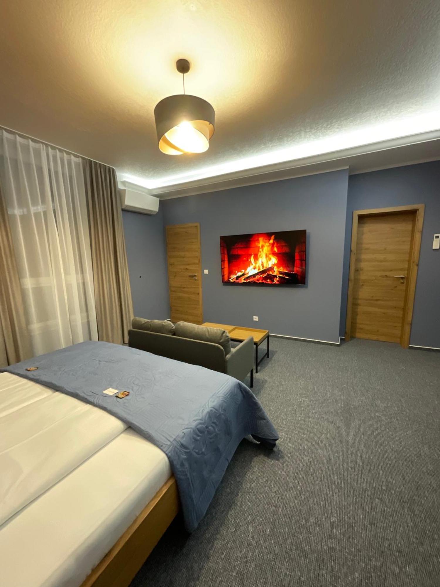 Hotel Residenz Luxury Apartments Метцинген Экстерьер фото