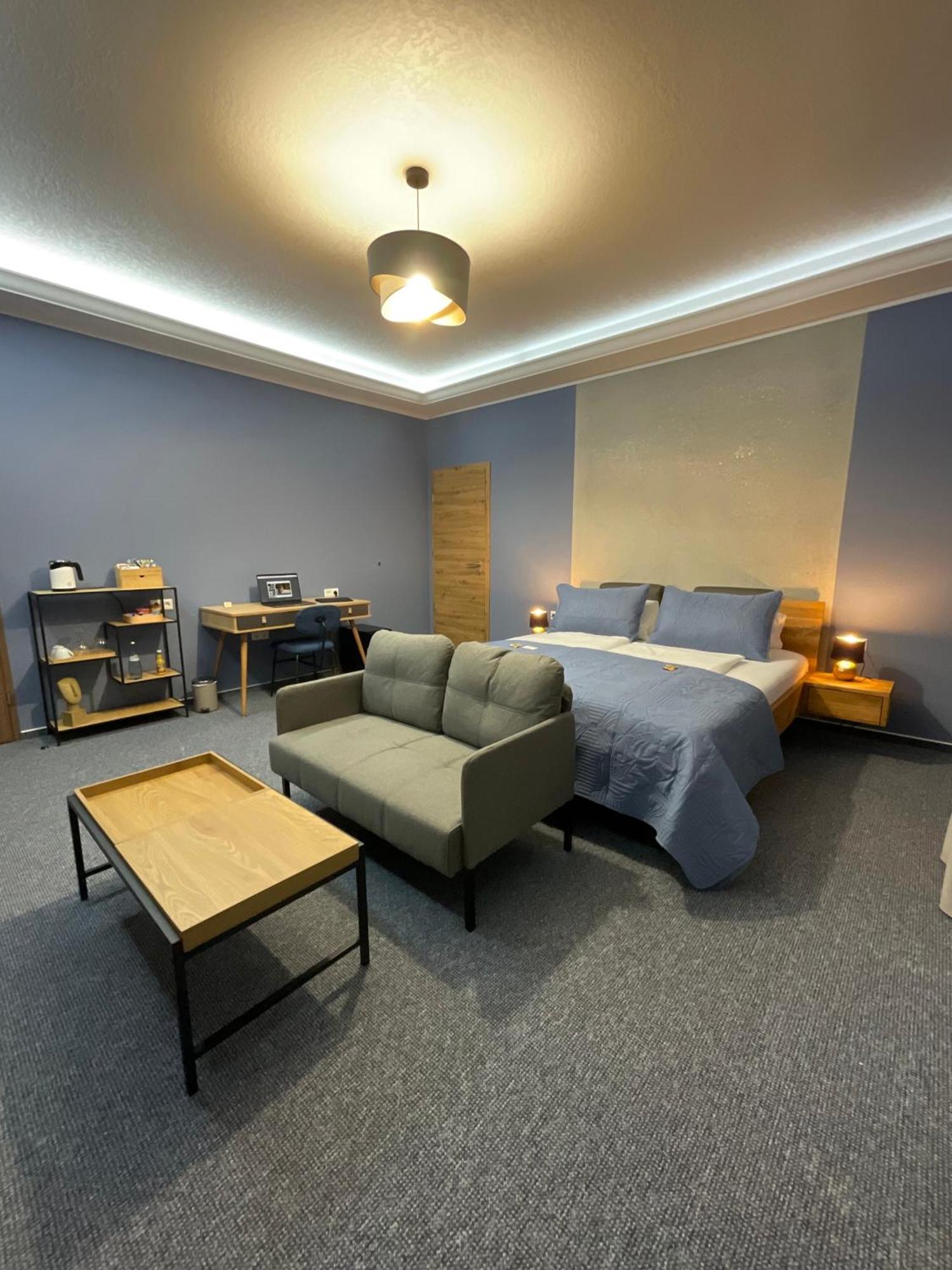 Hotel Residenz Luxury Apartments Метцинген Экстерьер фото