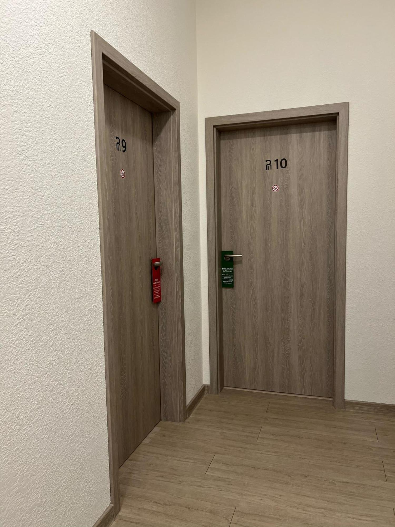 Hotel Residenz Luxury Apartments Метцинген Экстерьер фото